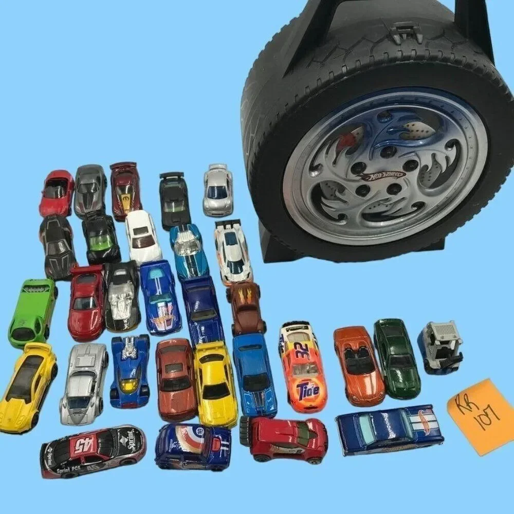 Hot Wheels 30 Cars Tire Rally Carrying Case Storage Mattel Tara Toy